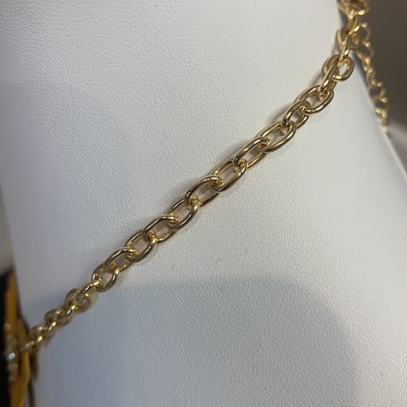 Necklace & Earring Set! - Picture 4 of 8